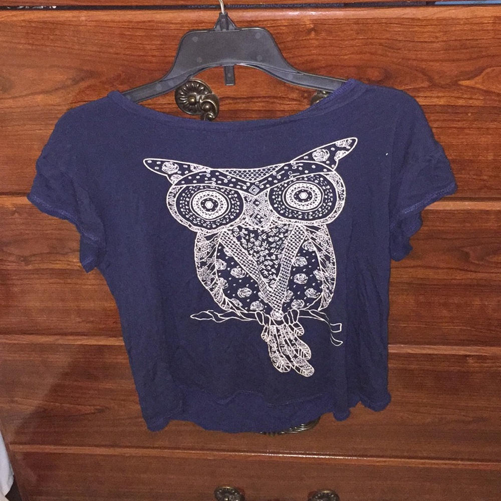 Navy blue owl tee with gold and silver detailing.